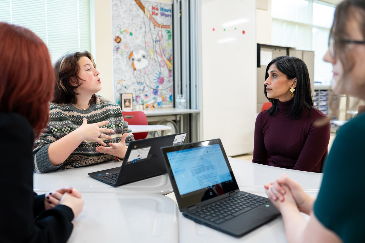 First Lady Melania Trump and Second Lady Usha Vance spend time with military members and their families to show appreciation for those who serve this holiday season at Camp Lejeune, NC and MCAS New, River, NC, Wednesday, November 19, 2025.  (Official White House Photo by Andrea Hanks)
