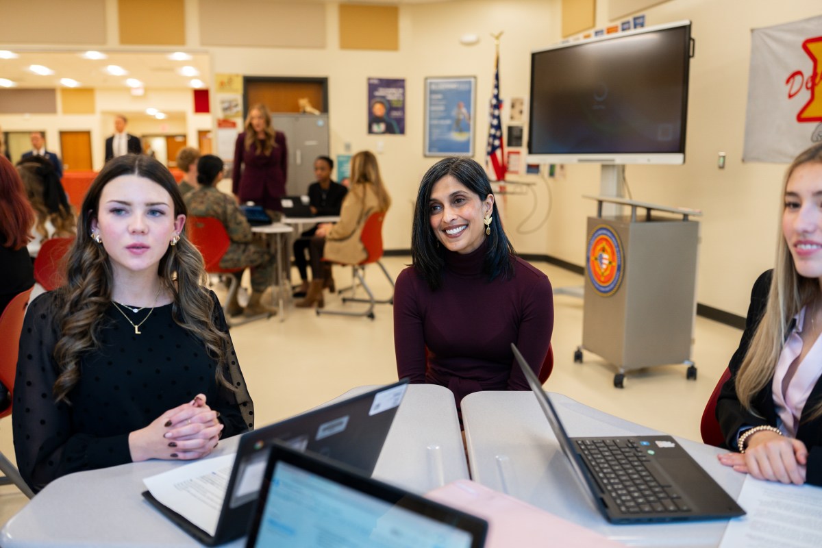 First Lady Melania Trump and Second Lady Usha Vance spend time with military members and their families to show appreciation for those who serve this holiday season at Camp Lejeune, NC and MCAS New, River, NC, Wednesday, November 19, 2025.  (Official White House Photo by Andrea Hanks)