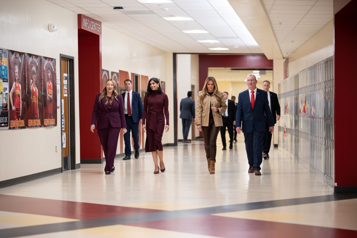 First Lady Melania Trump and Second Lady Usha Vance spend time with military members and their families to show appreciation for those who serve this holiday season at Camp Lejeune, NC and MCAS New, River, NC, Wednesday, November 19, 2025.  (Official White House Photo by Andrea Hanks)