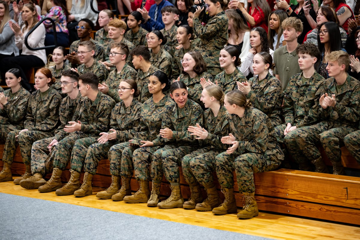 First Lady Melania Trump and Second Lady Usha Vance spend time with military members and their families to show appreciation for those who serve this holiday season at Camp Lejeune, NC and MCAS New, River, NC, Wednesday, November 19, 2025.  (Official White House Photo by Andrea Hanks)