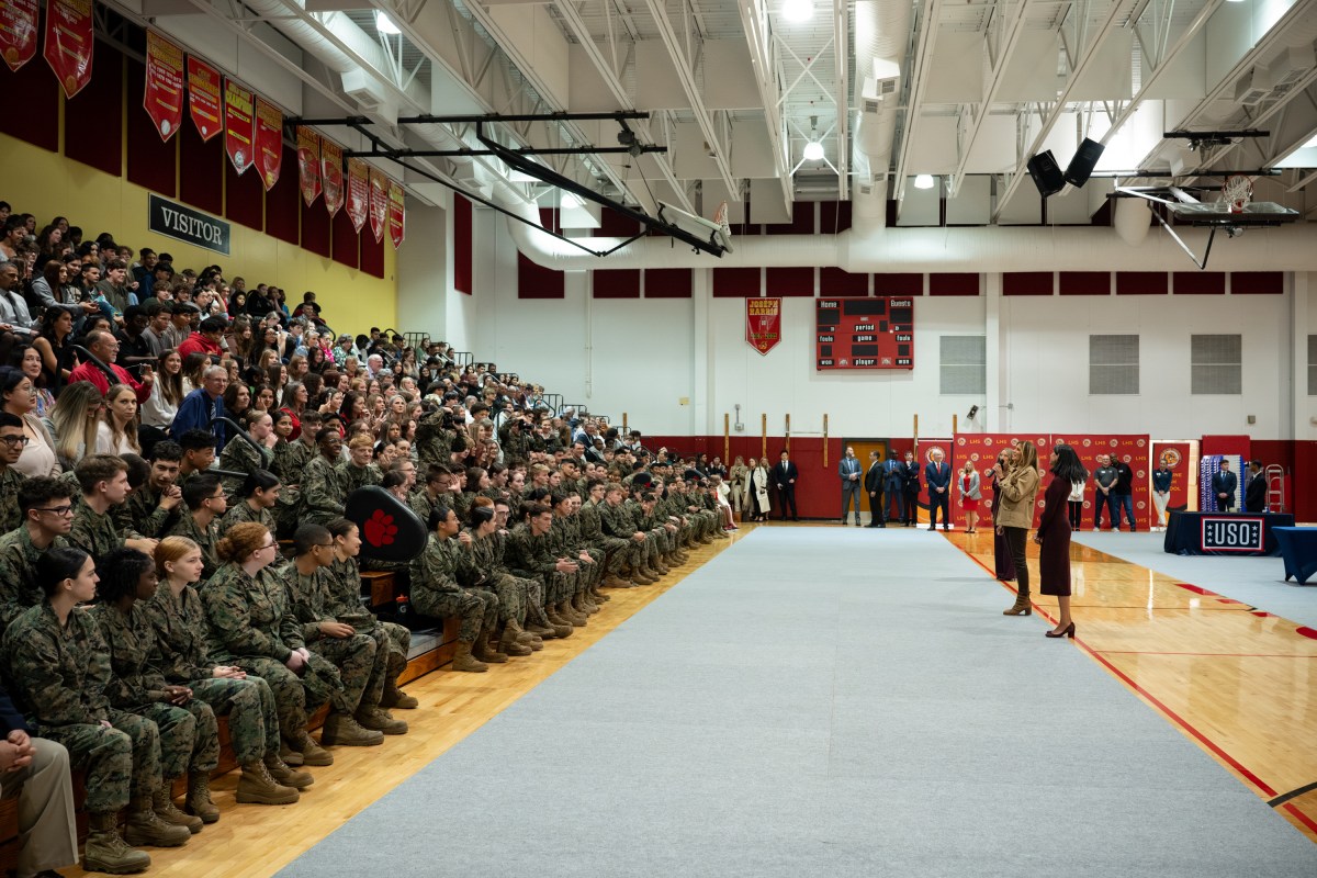 First Lady Melania Trump and Second Lady Usha Vance spend time with military members and their families to show appreciation for those who serve this holiday season at Camp Lejeune, NC and MCAS New, River, NC, Wednesday, November 19, 2025.  (Official White House Photo by Andrea Hanks)