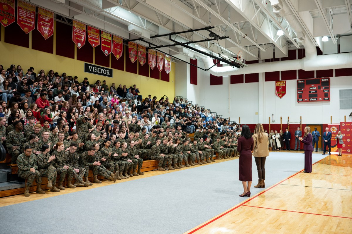 First Lady Melania Trump and Second Lady Usha Vance spend time with military members and their families to show appreciation for those who serve this holiday season at Camp Lejeune, NC and MCAS New, River, NC, Wednesday, November 19, 2025.  (Official White House Photo by Andrea Hanks)