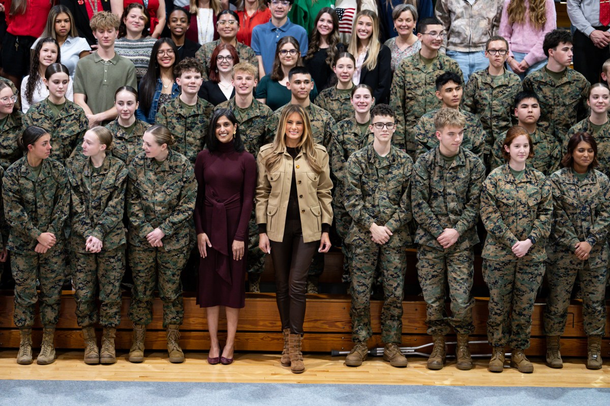 First Lady Melania Trump and Second Lady Usha Vance spend time with military members and their families to show appreciation for those who serve this holiday season at Camp Lejeune, NC and MCAS New, River, NC, Wednesday, November 19, 2025.  (Official White House Photo by Andrea Hanks)