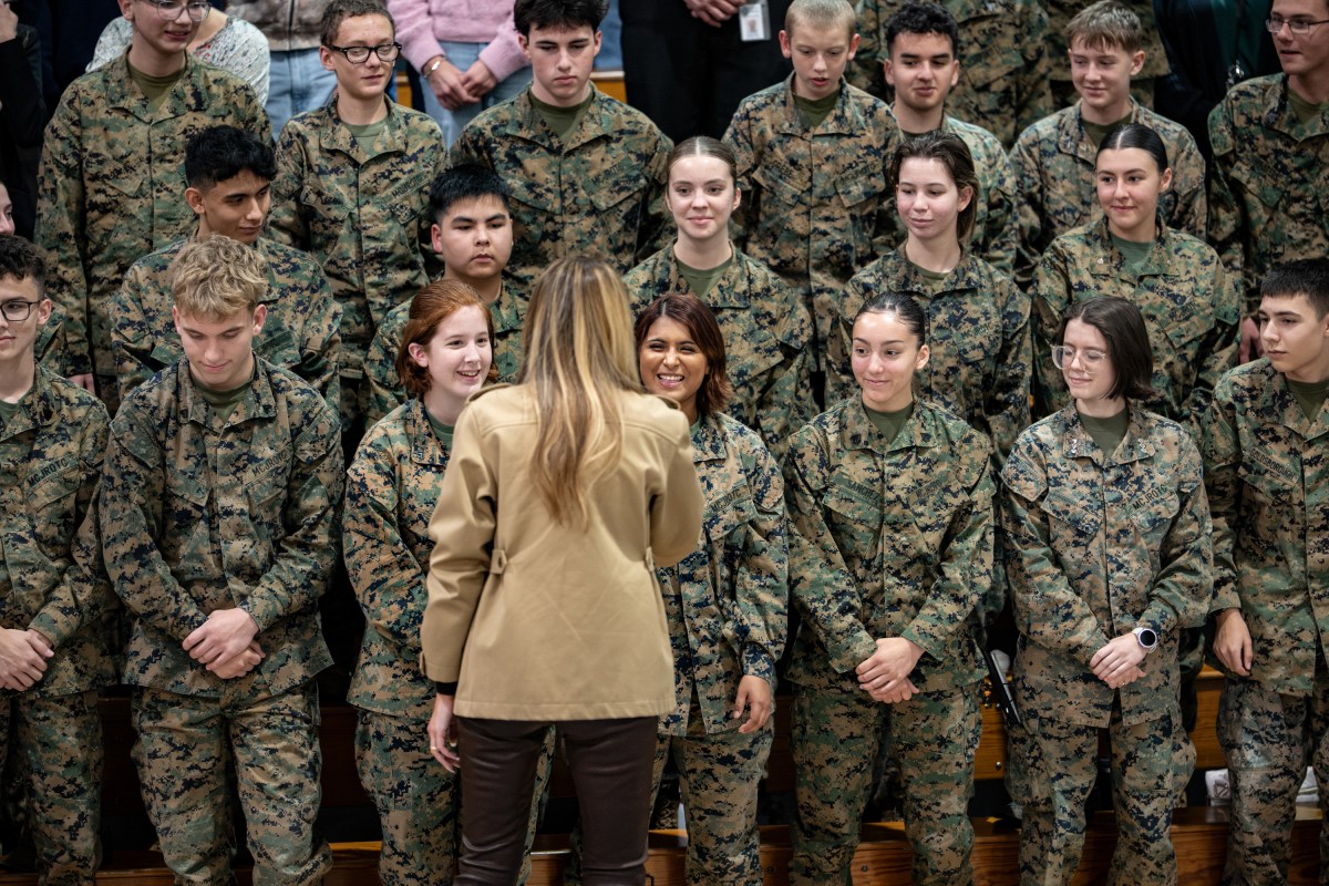 First Lady Melania Trump and Second Lady Usha Vance spend time with military members and their families to show appreciation for those who serve this holiday season at Camp Lejeune, NC and MCAS New, River, NC, Wednesday, November 19, 2025.  (Official White House Photo by Andrea Hanks)