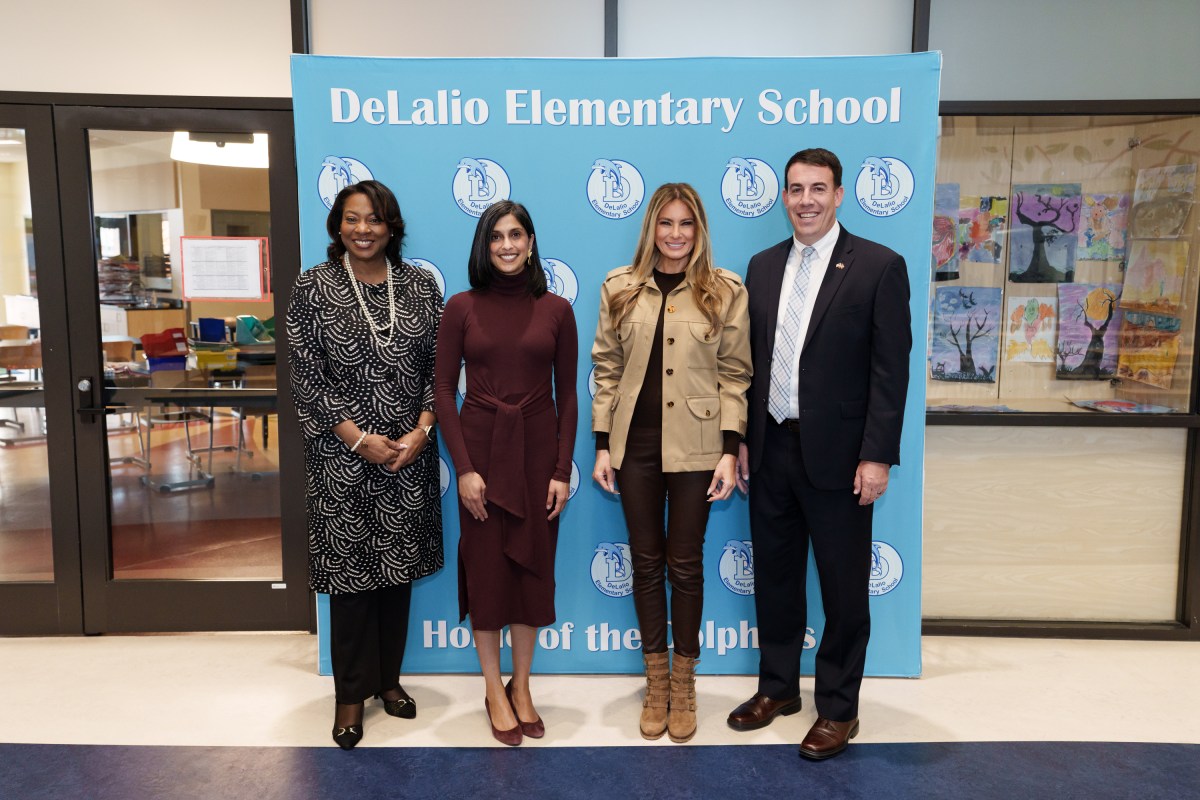 First Lady Melania Trump and Second Lady Usha Vance spend time with military members and their families to show appreciation for those who serve this holiday season at Camp Lejeune, NC and MCAS New, River, NC, Wednesday, November 19, 2025.  (Official White House Photo by Andrea Hanks)