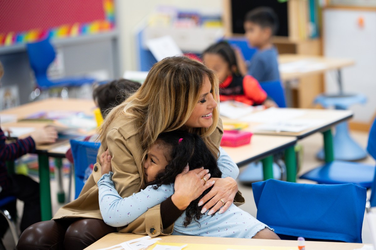 First Lady Melania Trump and Second Lady Usha Vance spend time with military members and their families to show appreciation for those who serve this holiday season at Camp Lejeune, NC and MCAS New, River, NC, Wednesday, November 19, 2025.  (Official White House Photo by Andrea Hanks)
