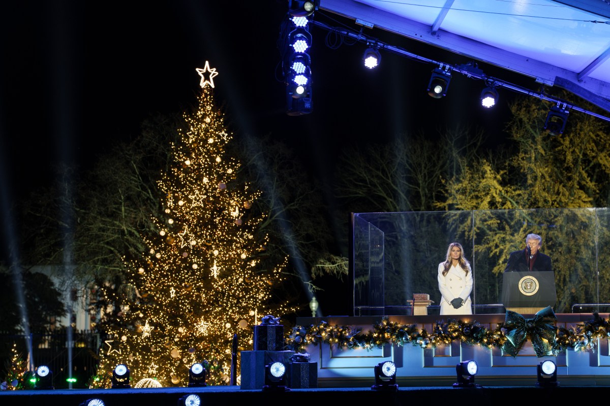President Donald Trump and First Lady Melania Trump attend the National Christmas Tree Lighting on the Ellipse in Washington, D.C. on Thursday, December 4, 2025. (Official White House Photo by Andrea Hanks)