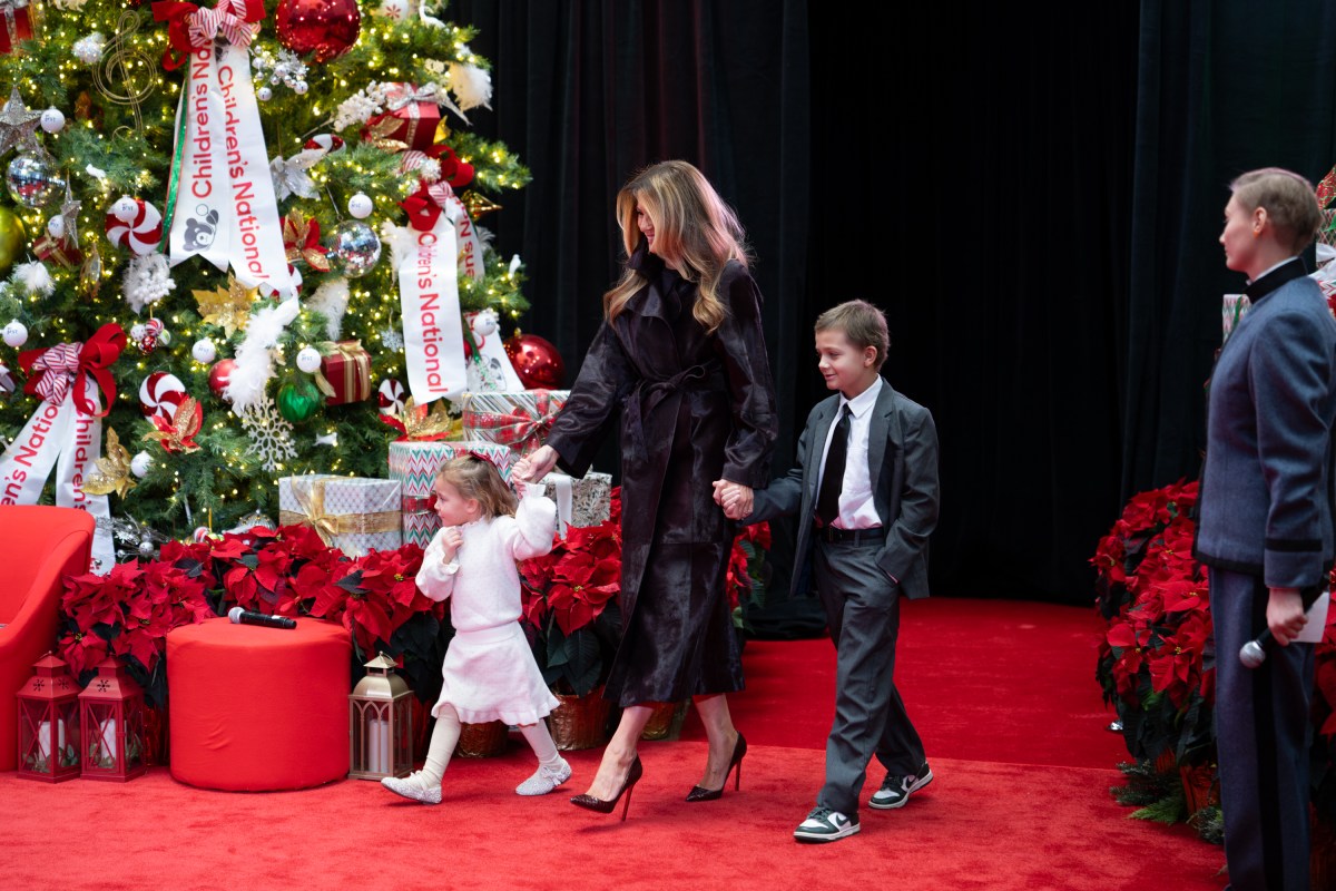 First Lady Melania Trump reads the Christmas story “How Does Santa Go Down the Chimney”, by Mac Barnett, to children who are patients at the Children’s National Medical Center in Washington, D.C. on Friday, December 5, 2025. (Official White House Photo by Andrea Hanks)