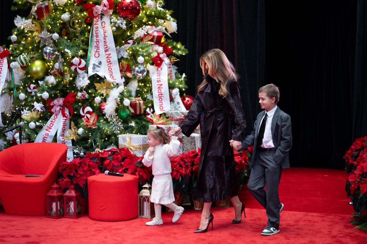 First Lady Melania Trump reads the Christmas story “How Does Santa Go Down the Chimney”, by Mac Barnett, to children who are patients at the Children’s National Medical Center in Washington, D.C. on Friday, December 5, 2025. (Official White House Photo by Andrea Hanks)
