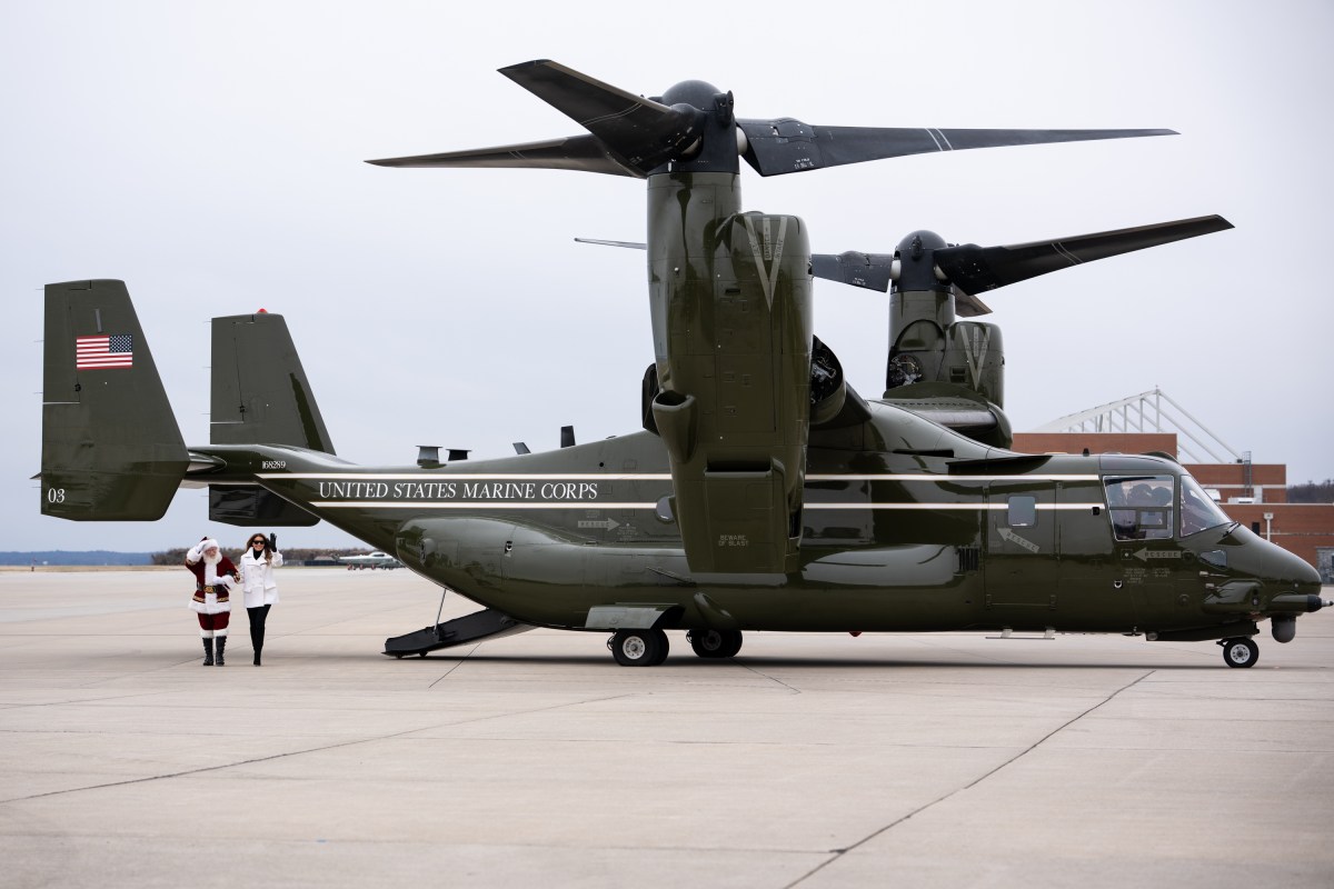 First Lady Melania Trump arrives to Marine Corps Base Quantico to participate in a Toys for Tots Christmas event, Monday, December 8, 2025. (Official White House photo by Andrea Hanks)