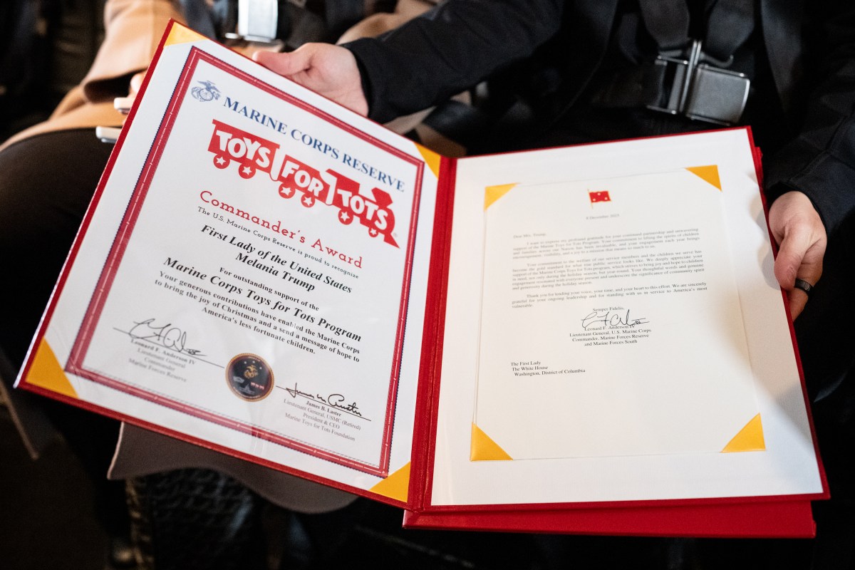 First Lady Melania Trump departs Marine Corps Base Quantico after a Toys for Tots Christmas event, Monday, December 8, 2025. (Official White House photo by Andrea Hanks)