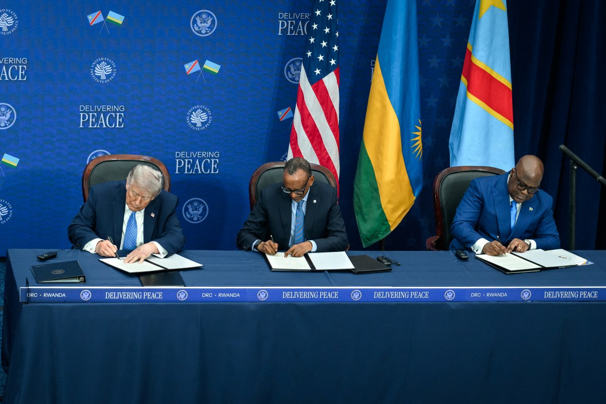 President Donald Trump, President Paul Kagame of the Republic of Rwanda, and President Felix Tshisekedi of the Democratic Republic of the Congo, sign copies of the peace accord during a ceremony, Thursday, December 4, 2025, at the United States Peace Institute in Washington, D.C. (Official White House Photo by Daniel Torok)