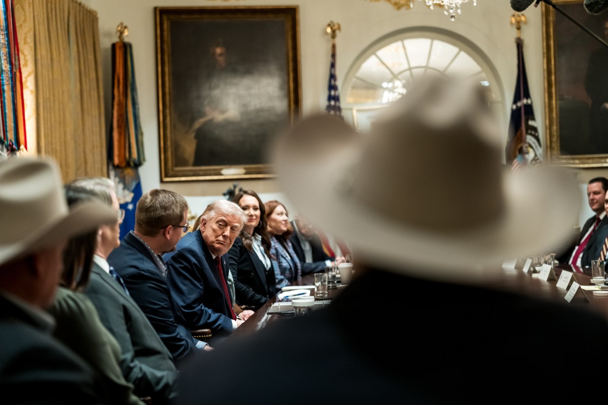 President Donald Trump participates in a roundtable discussion alongside Secretary of the Treasury Scott Bessent, Secretary of Agriculture Brooke Rollins, NEC Chair Kevin Hassett, after announcing a $12 billion aid plan for farmers in the Cabinet Room of the White House, Monday, December 8, 2025. (Official White House Photo by Abe McNatt)