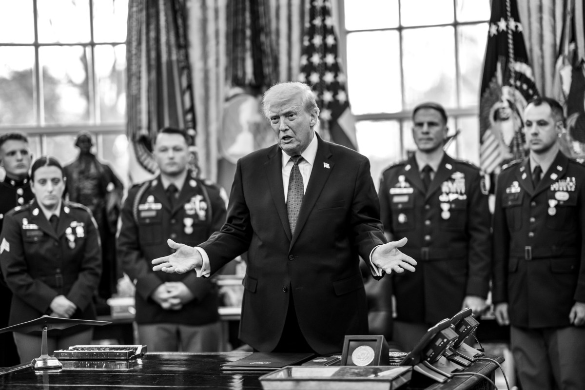 President Donald Trump answers questions from members of the media after a Mexican Border Defense Medal presentation, Monday, December 15, 2025, in the Oval Office. (Official White House Photo by Daniel Torok)