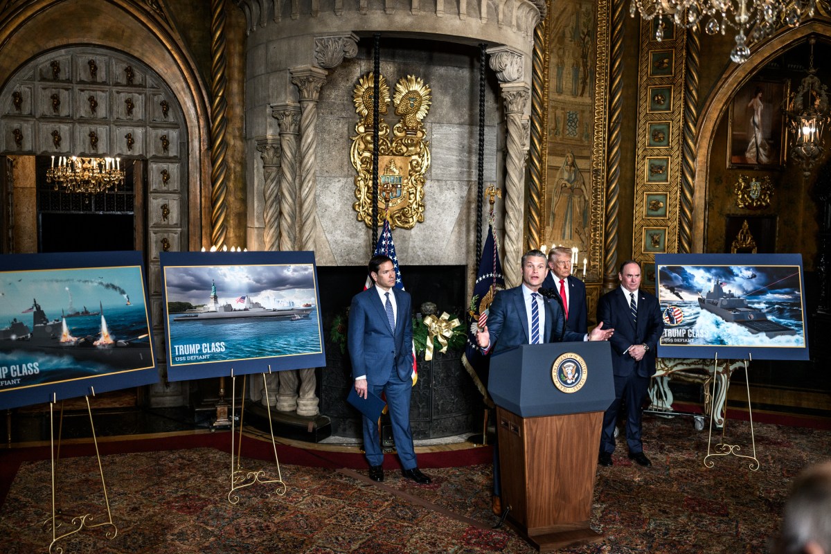 President Donald Trump, joined by Secretary of War Pete Hegseth, Secretary of State Marco Rubio, and Secretary of the Navy John Phelan, announces plans for a “Golden Fleet” of new U.S. Navy battleships, Monday, December 22, 2025, at the Mar-a-Lago Club in Palm Beach, Florida. (Official White House Photo by Daniel Torok)