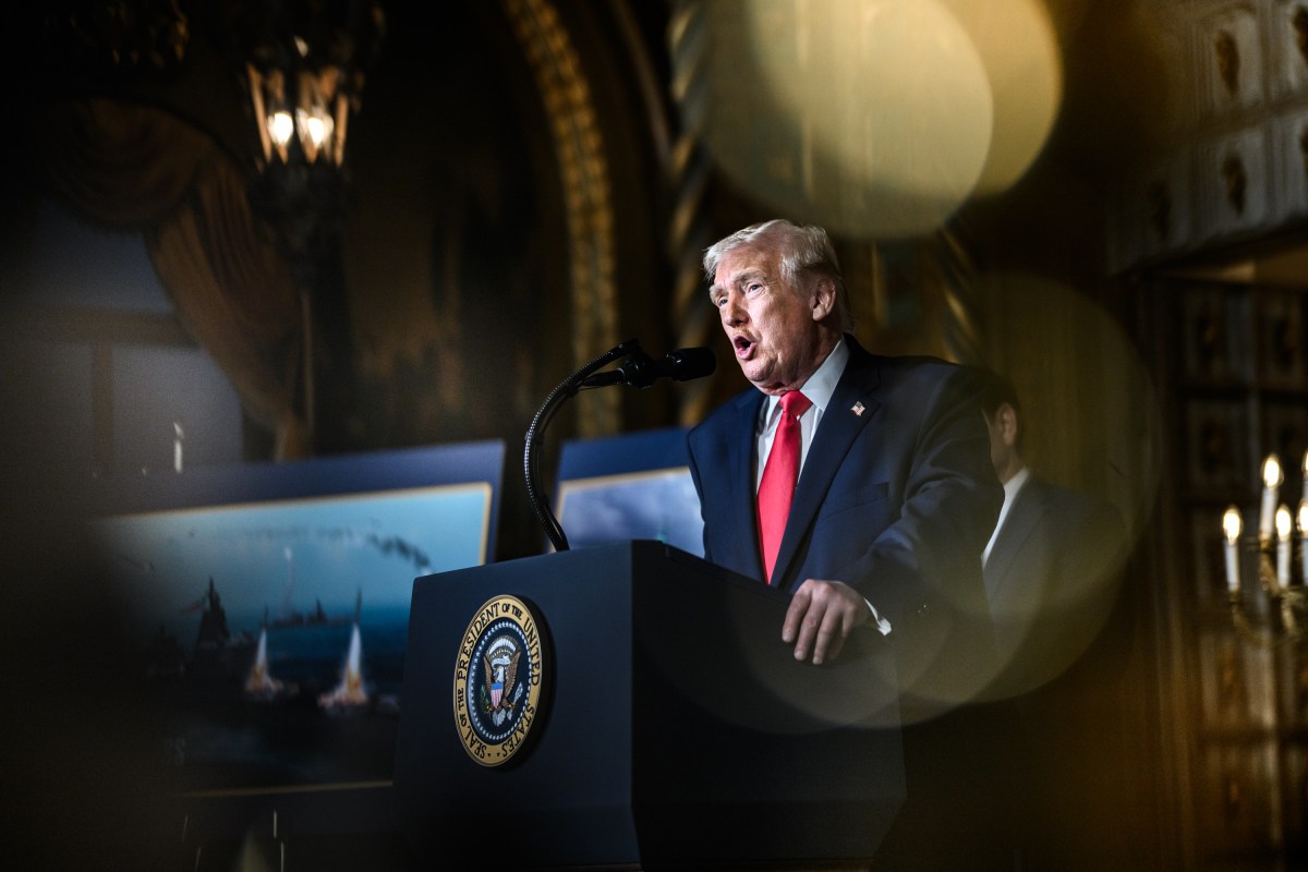 President Donald Trump, joined by Secretary of War Pete Hegseth, Secretary of State Marco Rubio, and Secretary of the Navy John Phelan, announces plans for a “Golden Fleet” of new U.S. Navy battleships, Monday, December 22, 2025, at the Mar-a-Lago Club in Palm Beach, Florida. (Official White House Photo by Daniel Torok)