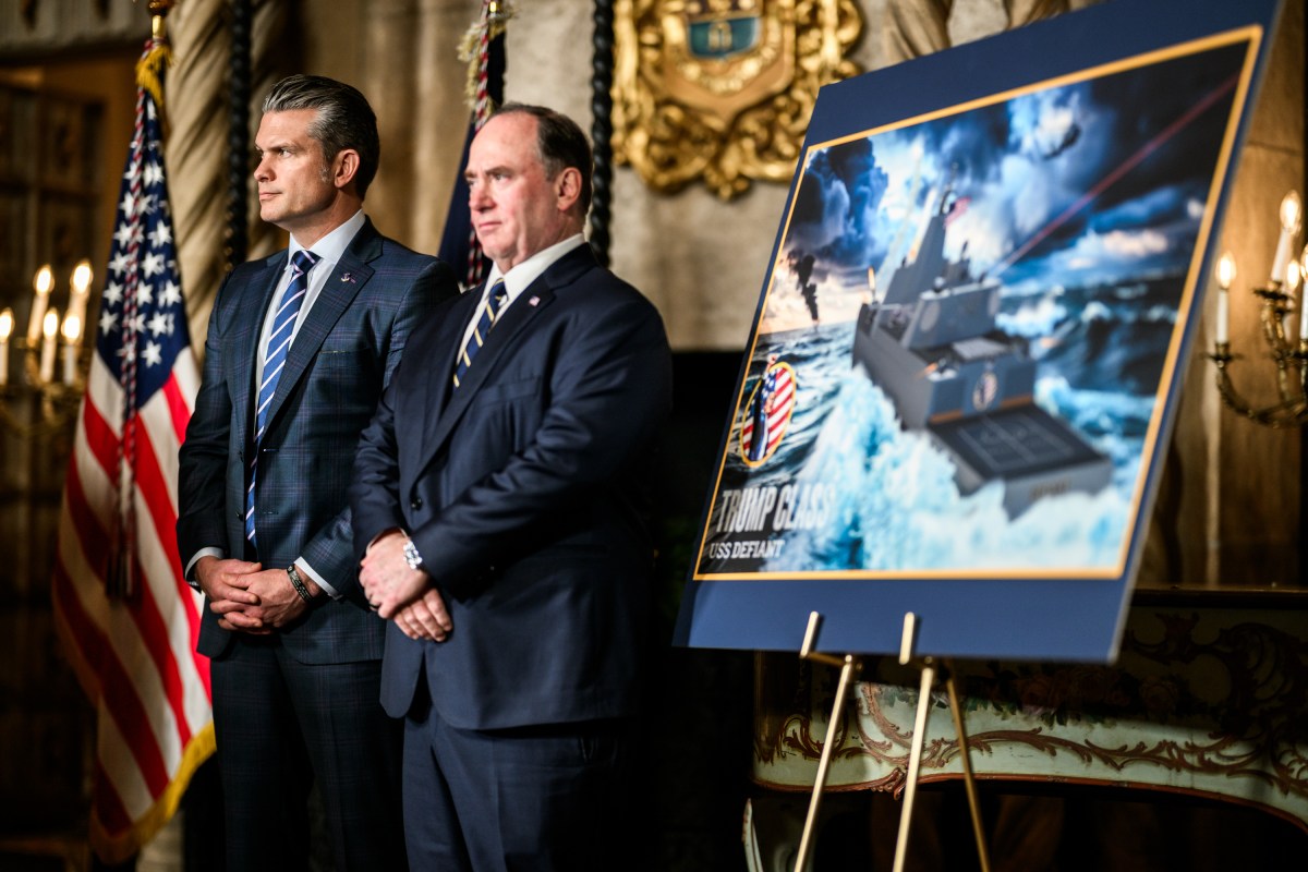 President Donald Trump, joined by Secretary of War Pete Hegseth, Secretary of State Marco Rubio, and Secretary of the Navy John Phelan, announces plans for a “Golden Fleet” of new U.S. Navy battleships, Monday, December 22, 2025, at the Mar-a-Lago Club in Palm Beach, Florida. (Official White House Photo by Daniel Torok)