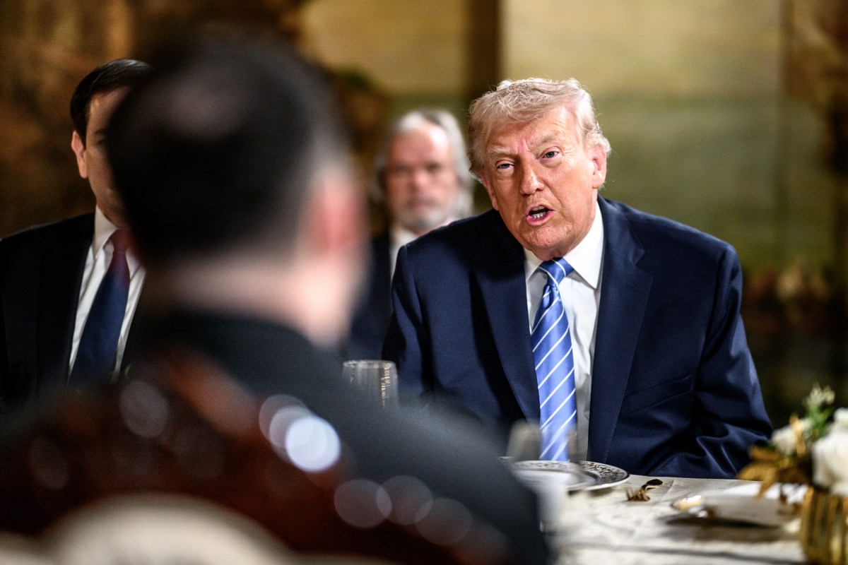 President Donald Trump meets with Ukranian President Volodymyr Zelensky at Mar-a-Lago in Palm Beach, Florida, December 28, 2025. (Official White House Photo by Daniel Torok)