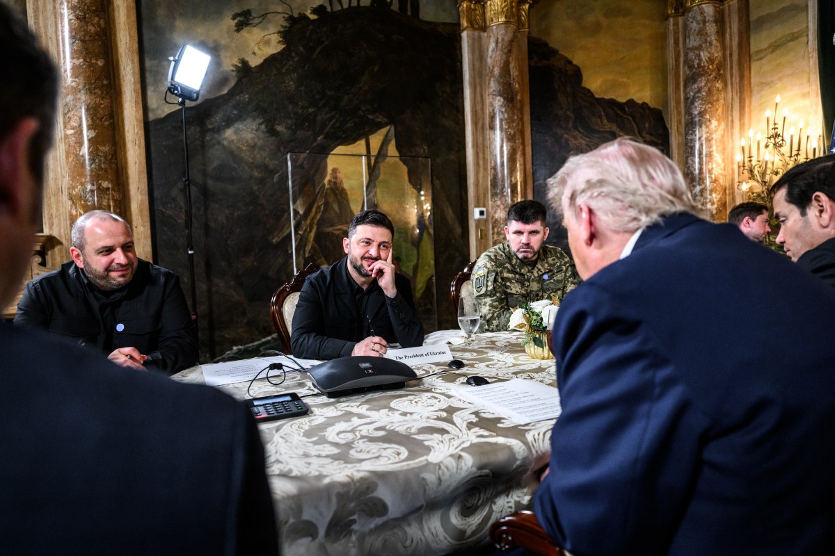 President Donald Trump participates in a conference call with European leaders alongside Ukranian President Volodymyr Zelensky at Mar-a-Lago in Palm Beach, Florida, December 28, 2025. (Official White House Photo by Daniel Torok)