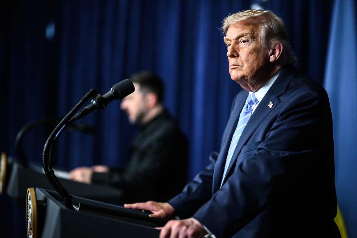 President Donald Trump participates in a joint press conference alongside Ukranian President Volodymyr Zelensky at Mar-a-Lago in Palm Beach, Florida, December 28, 2025. (Official White House Photo by Daniel Torok)
