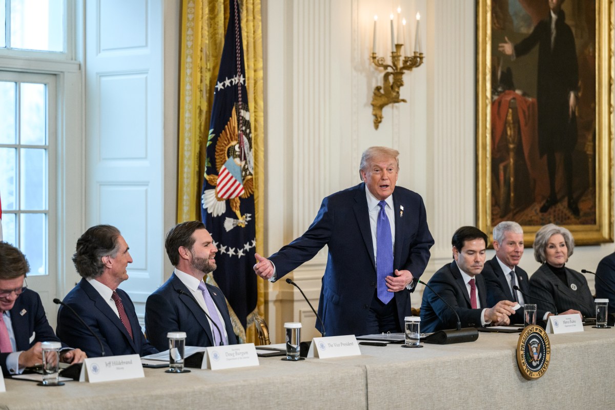 President Donald Trump attends a roundtable with energy officials and executives from the oil industry in the East Room of the White House, Friday, January 9, 2026. (Official White House Photo by Molly Riley)
