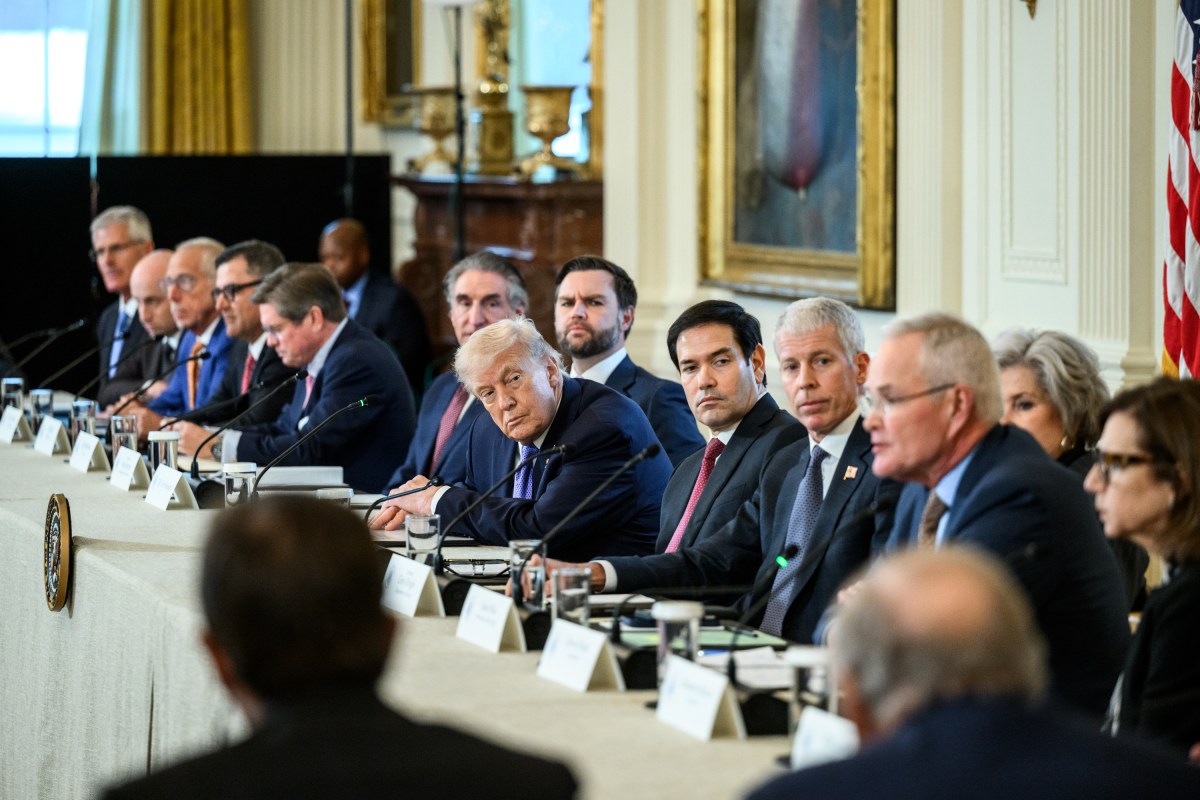 President Donald Trump attends a roundtable with energy officials and executives from the oil industry in the East Room of the White House, Friday, January 9, 2026. (Official White House Photo by Molly Riley)