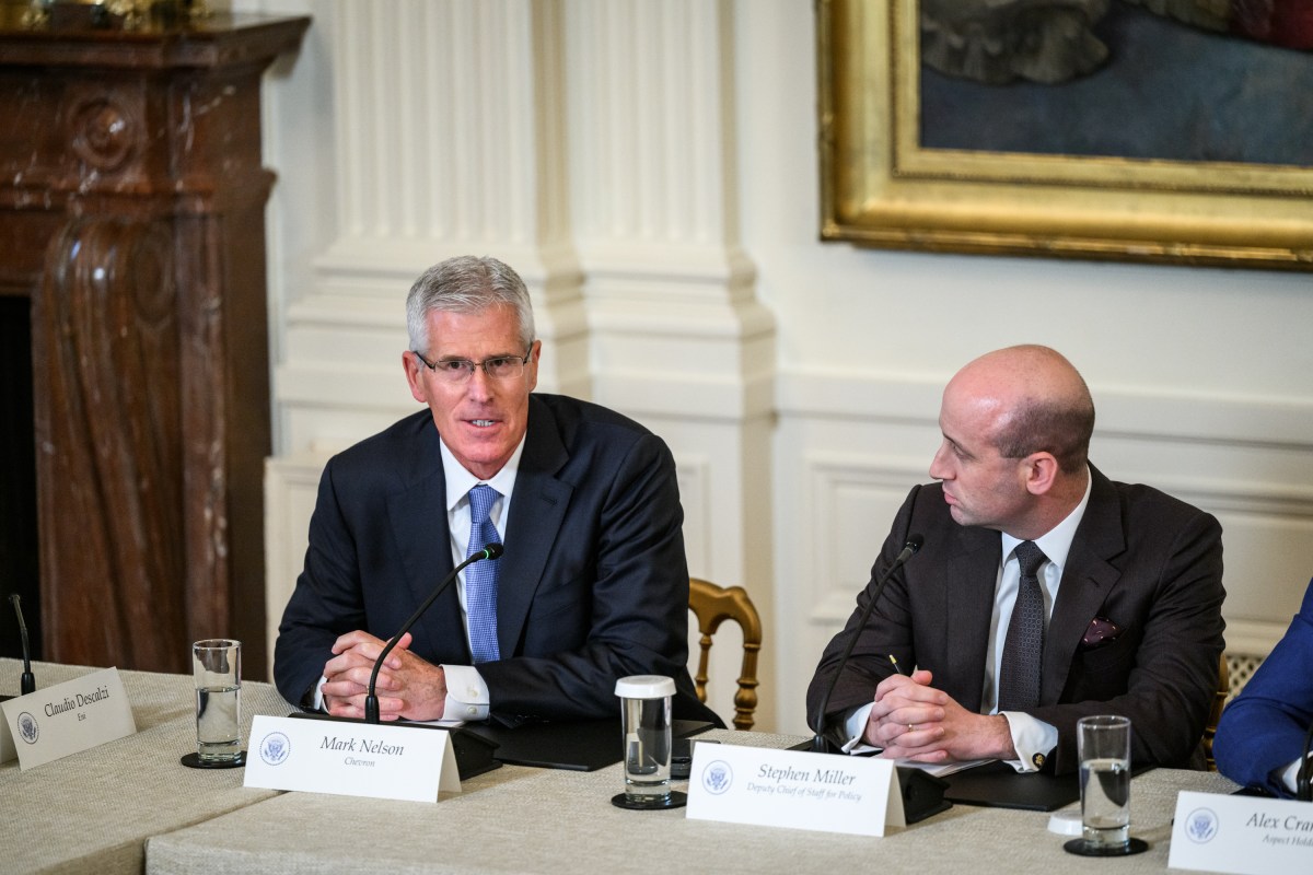 President Donald Trump attends a roundtable with energy officials and executives from the oil industry in the East Room of the White House, Friday, January 9, 2026. (Official White House Photo by Molly Riley)