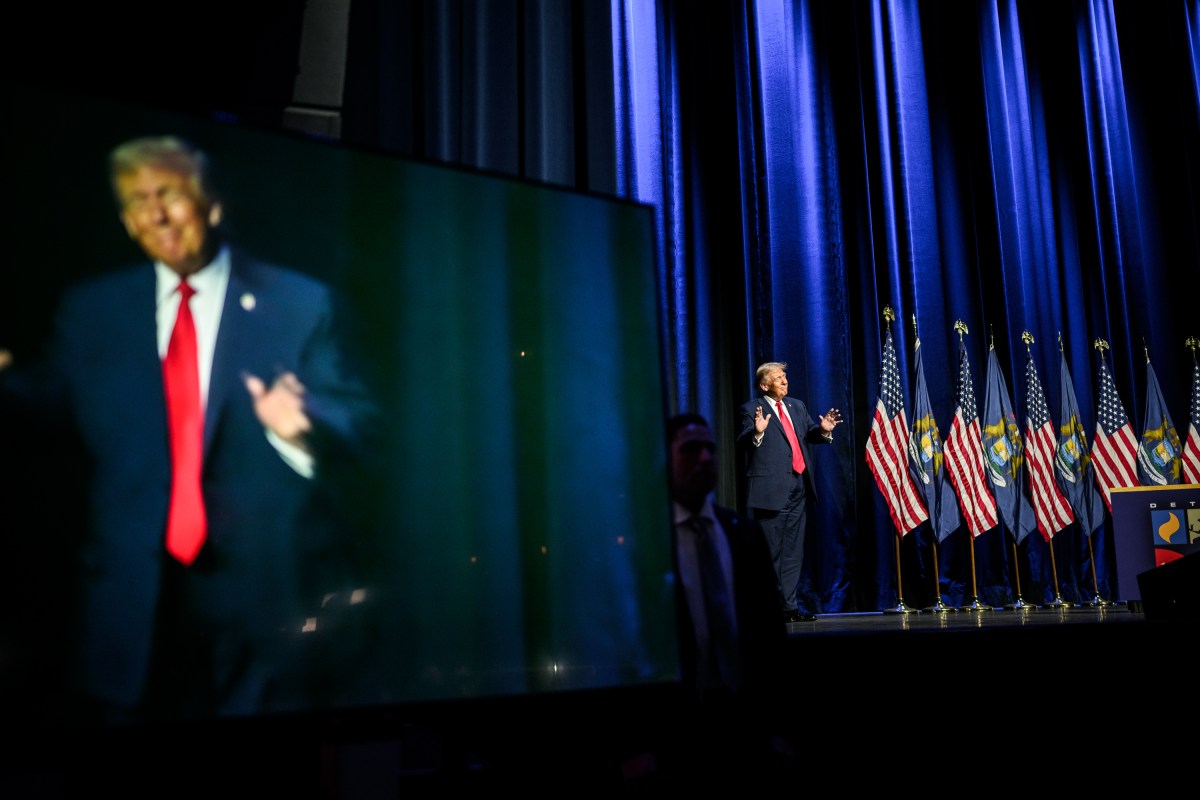President Donald Trump delivers remarks to the Detroit Economic Club, Tuesday, January 13, 2026, at the MotorCity Casino Hotel in Detroit, Michigan. (Official White House Photo by Daniel Torok)