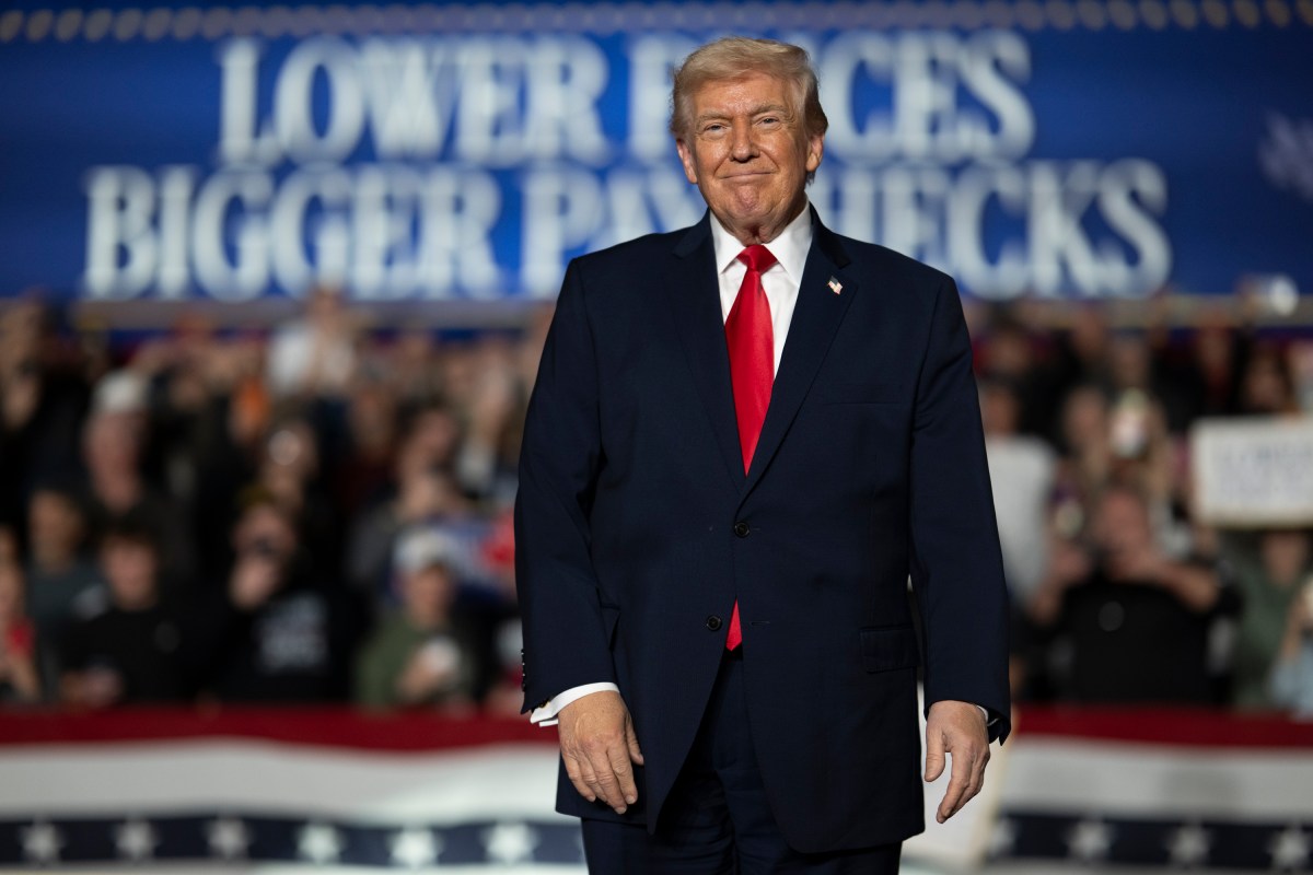 President Donald Trump delivers an economic speech at the Horizon Events Center in Clive, Iowa on Tuesday, January 27, 2026. (Official White House Photo by Molly Riley)