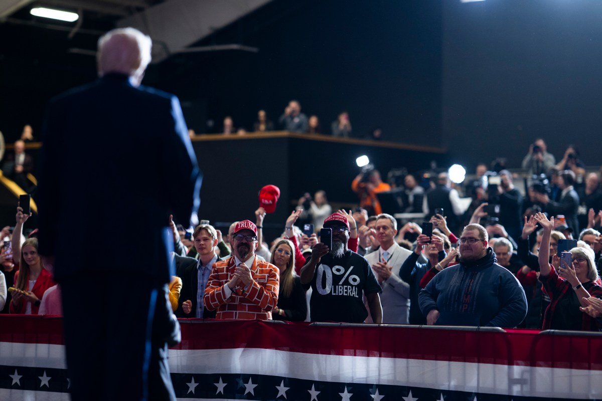 President Donald Trump delivers an economic speech at the Horizon Events Center in Clive, Iowa on Tuesday, January 27, 2026. (Official White House Photo by Molly Riley)