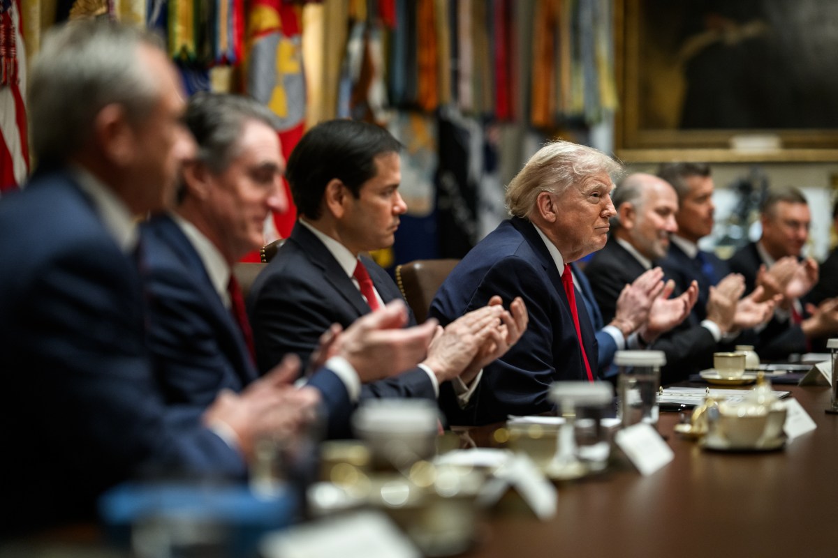 President Donald Trump holds a cabinet meeting, Thursday, January 29, 2026, in the Cabinet Room. (Official White House Photo by Molly Riley)