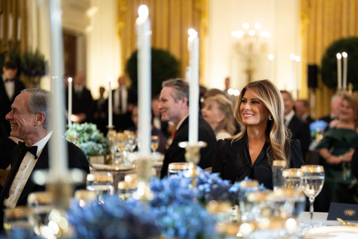 President Donald Trump and First Lady Melania Trump host a dinner for the nation’s governors, Saturday, February 21, 2026, in the East Room of the White House. (Official White House Photo by Andrea Hanks)