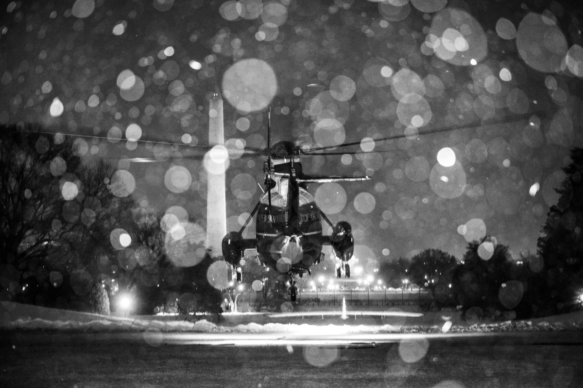 President Donald Trump boards Marine One on the South Lawn of the White House, Friday, February 6, 2026, en route Joint Base Andrews for a trip to Palm Beach, Florida. (Official White House Photo by Molly Riley)