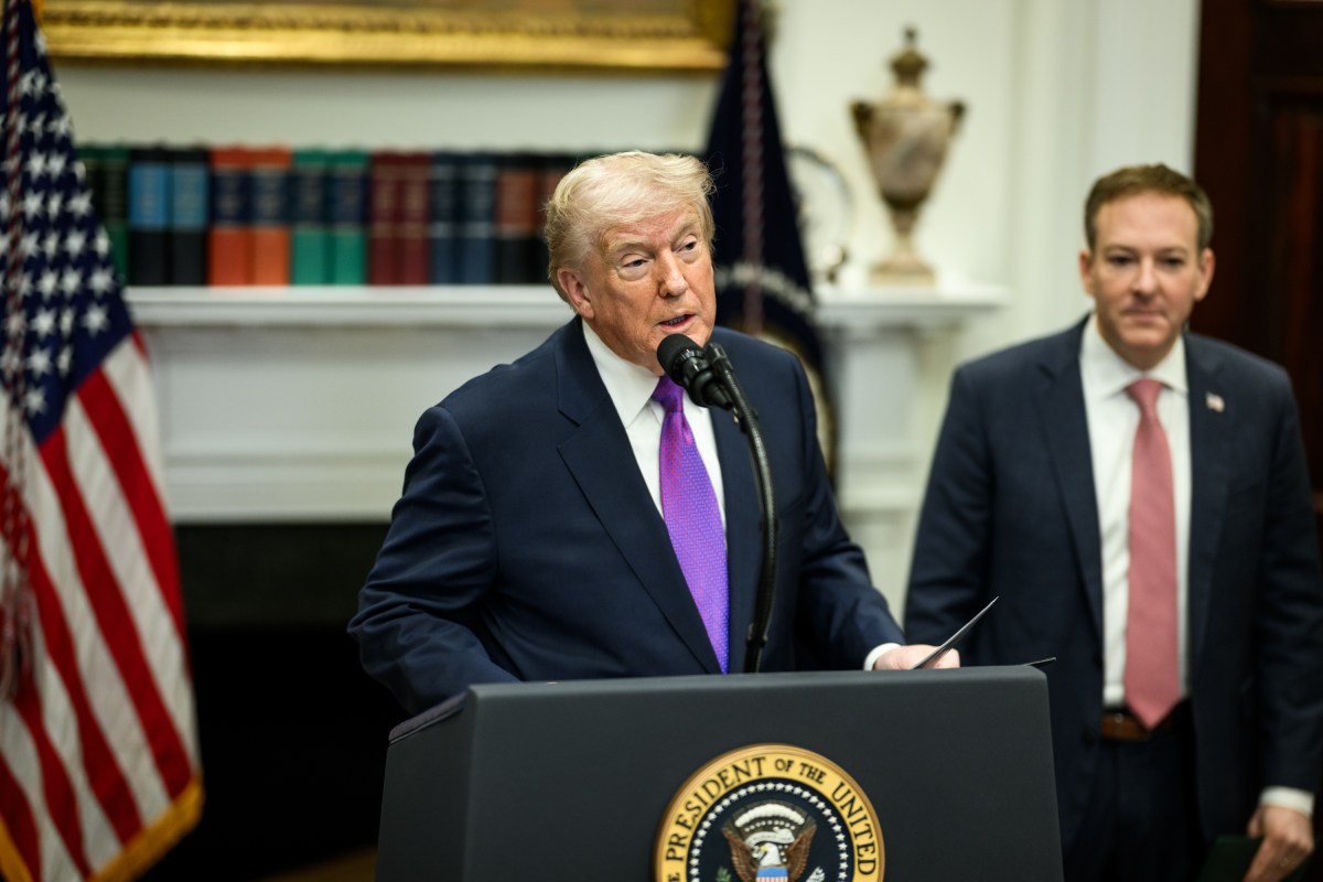 President Donald Trump and EPA Administrator Lee Zeldin make an announcement in the Roosevelt Room on rescinding the 2009 Environmental Protection Agency endangerment finding, Thursday, February 12, 2026. (Official White House Photo by Daniel Torok)