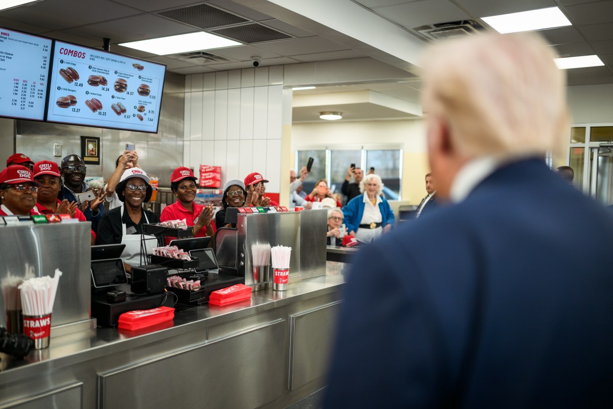 President Donald Trump greets patrons and workers at The Varsity in Rome, Georgia, Thursday, February 19, 2026. (Official White House Photo by Daniel Torok)