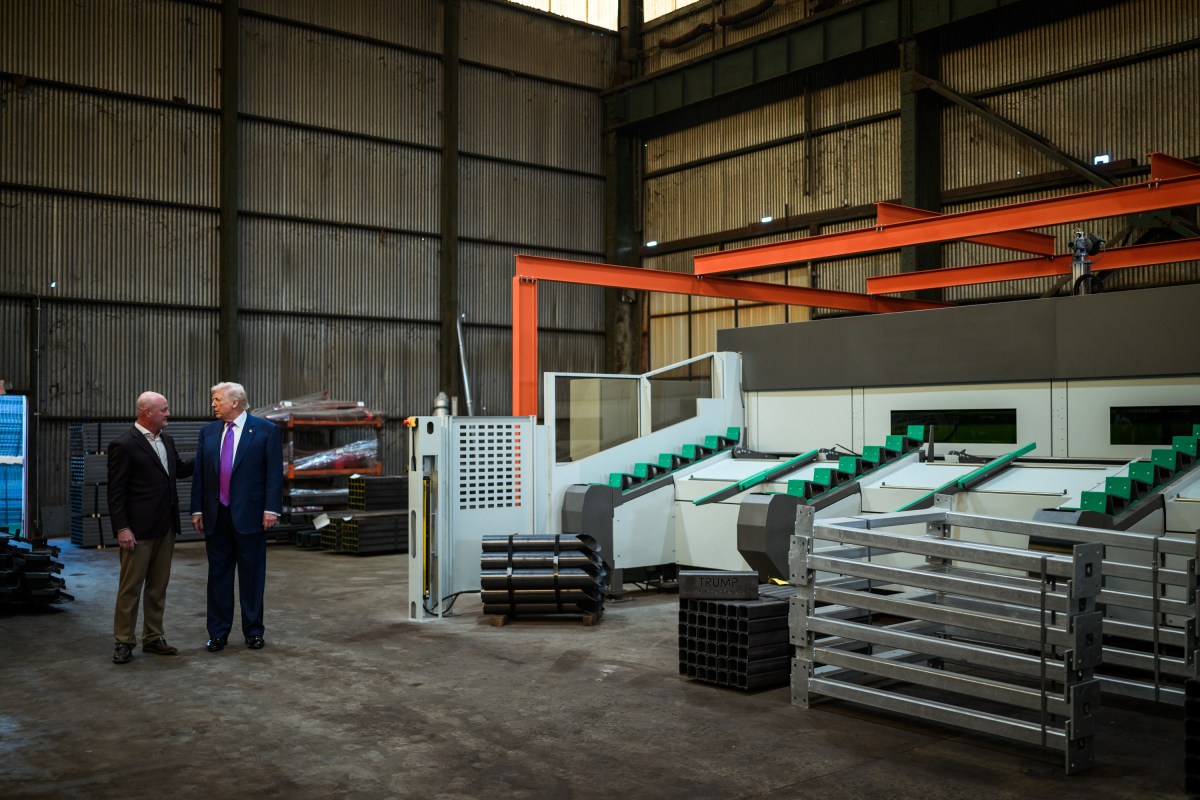 President Donald Trump arrives at the Coosa Steel Corporation in Rome, Georgia on Thursday, February 19, 2026. (Official White House Photo by Daniel Torok)