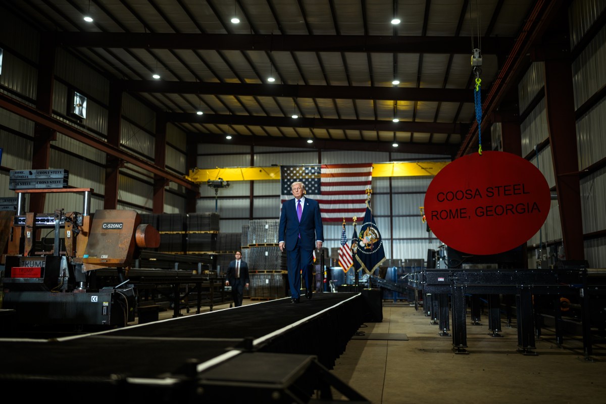 President Donald Trump delivers remarks on the economy, Thursday, February 19, 2026, at the Coosa Steel Corporation in Rome, Georgia. (Official White House Photo by Daniel Torok)