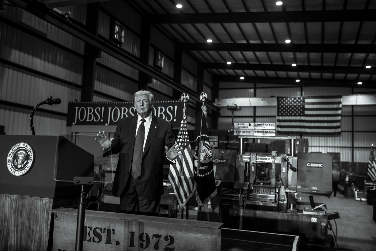 President Donald Trump delivers remarks on the economy, Thursday, February 19, 2026, at the Coosa Steel Corporation in Rome, Georgia. (Official White House Photo by Daniel Torok)