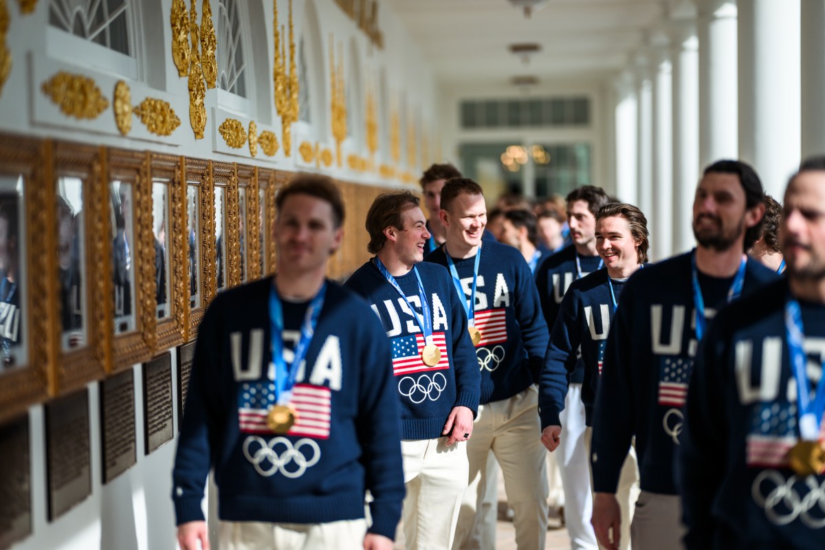 The U.S. Olympic Men’s Hockey Team tour the White House, Tuesday, February 24, 2026. (Official White House Photo by Daniel Torok)