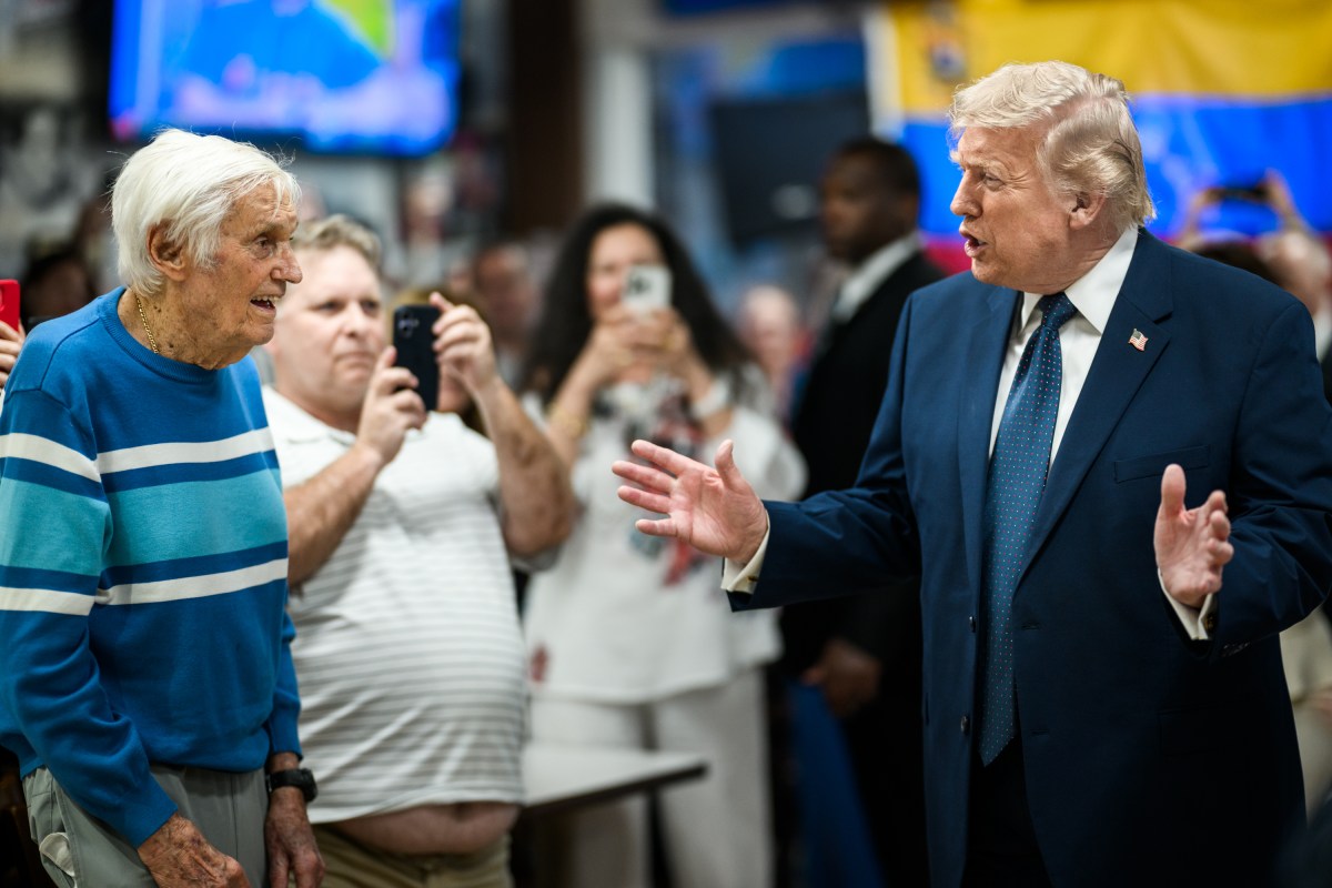 President Donald J. Trump visits the El Arepazo Doral restaurant, Monday, March 9, 2026, in Miami, Florida. (Official White House Photo by Daniel Torok)