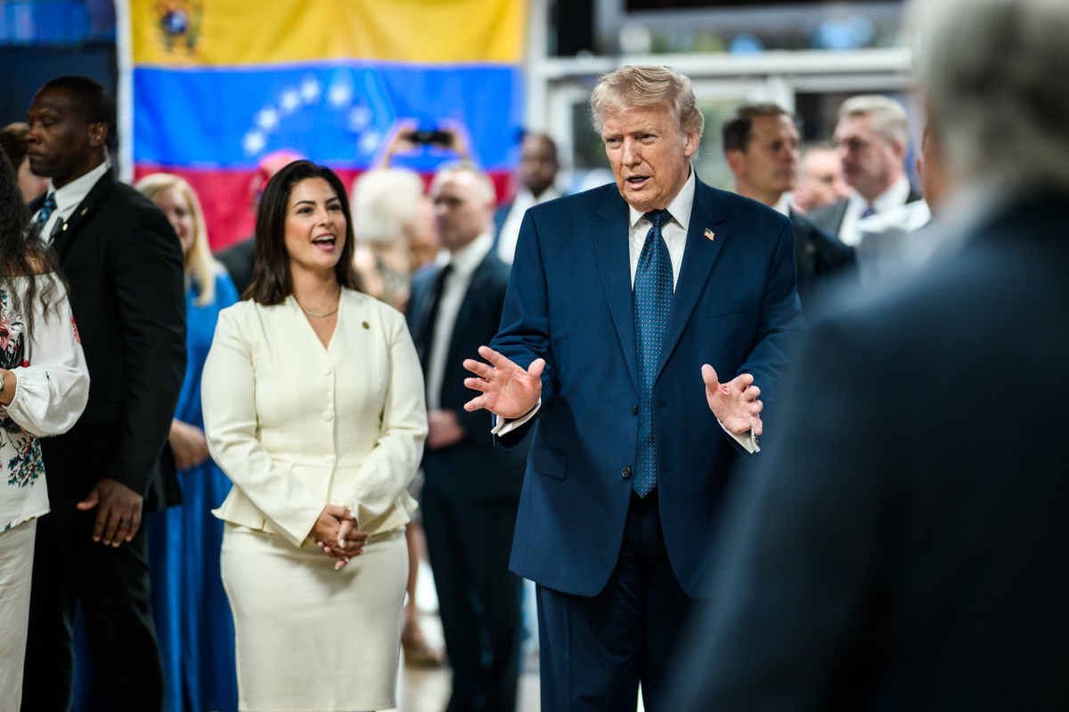 President Donald J. Trump visits the El Arepazo Doral restaurant, Monday, March 9, 2026, in Miami, Florida. (Official White House Photo by Daniel Torok)