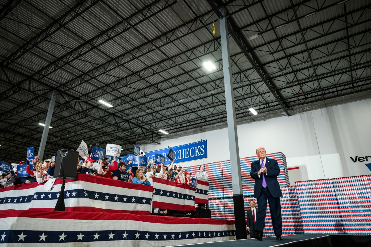 President Donald J. Trump delivers remarks at Verst Logistics Manufacturing in Hebron, Kentucky on Wednesday, March 11, 2026. (Official White House Photo by Joyce N. Boghosian)