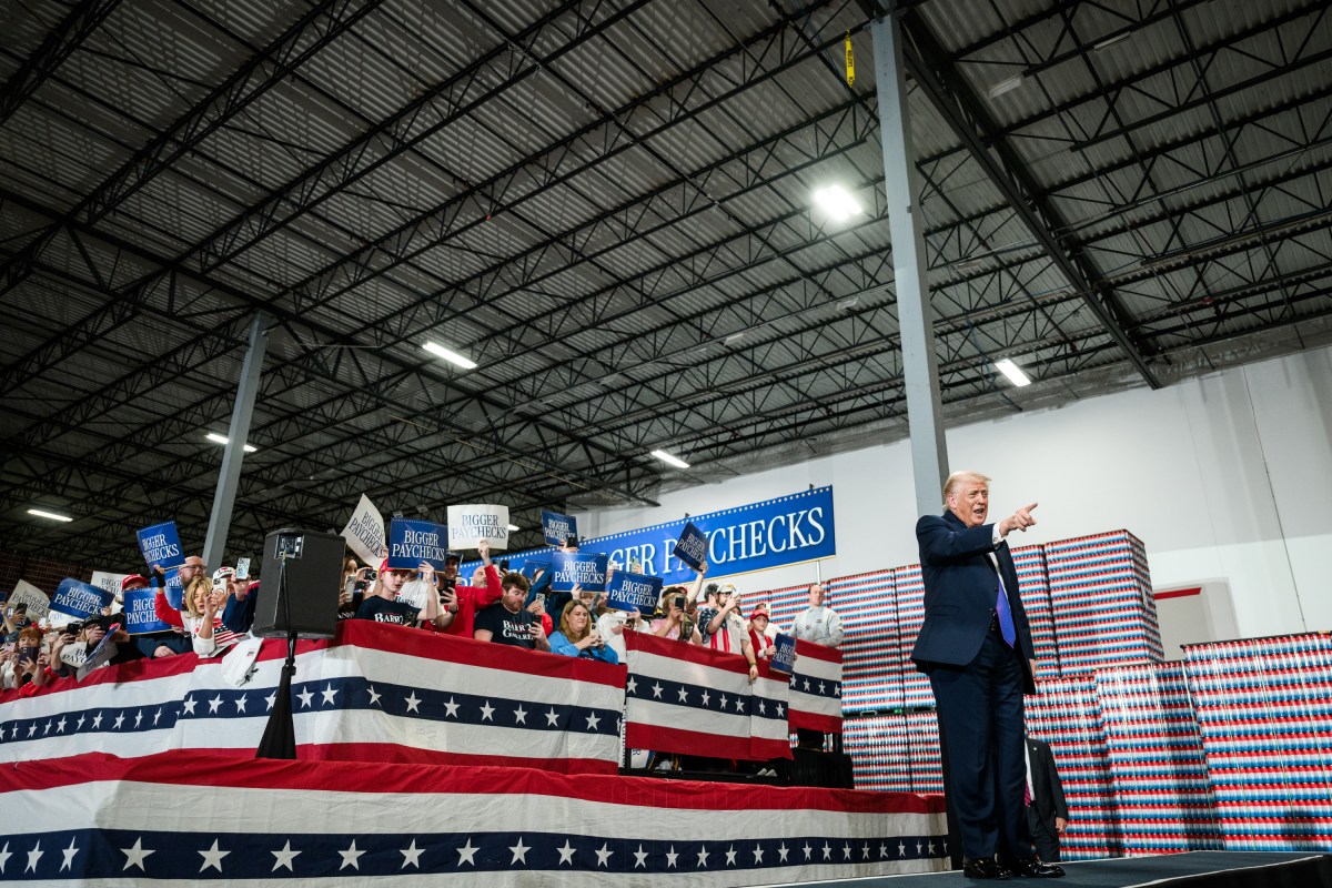President Donald J. Trump delivers remarks at Verst Logistics Manufacturing in Hebron, Kentucky on Wednesday, March 11, 2026. (Official White House Photo by Joyce N. Boghosian)