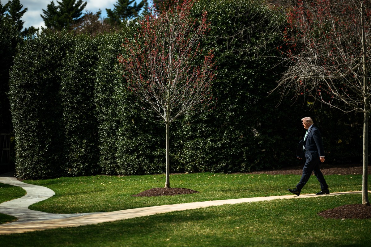 President Donald J. Trump departs the White House on Tuesday, March 17, 2026, to attend a Friends of Ireland Luncheon at the U.S. Capitol in Washington, D.C. (Official White House Photo by Daniel Torok)
