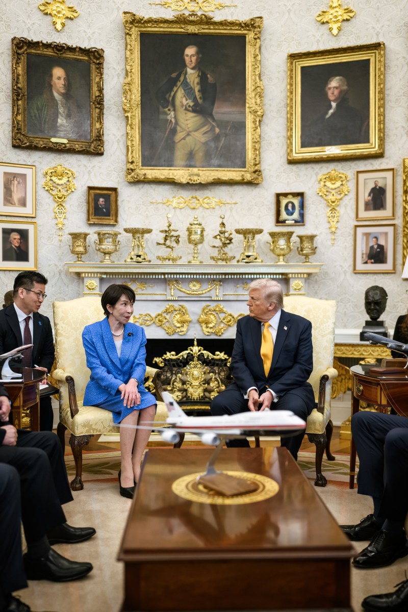 President Donald J. Trump participates in a Bilateral meeting with Japanese Prime Minister Sanae Takaichi in the Oval Office, Thursday, March 19, 2026. (Official White House Photo by Daniel Torok)