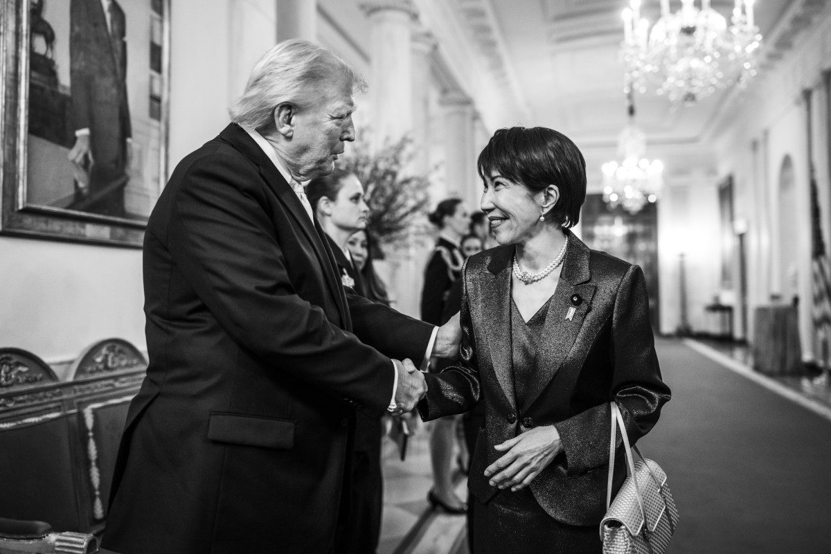 President Donald J. Trump greets Japanese Prime Minister Sanae Takaichi before dinner in the State Dining Room of the White House, Thursday, March 19, 2026. (Official White House Photo by Joyce N. Boghosian)