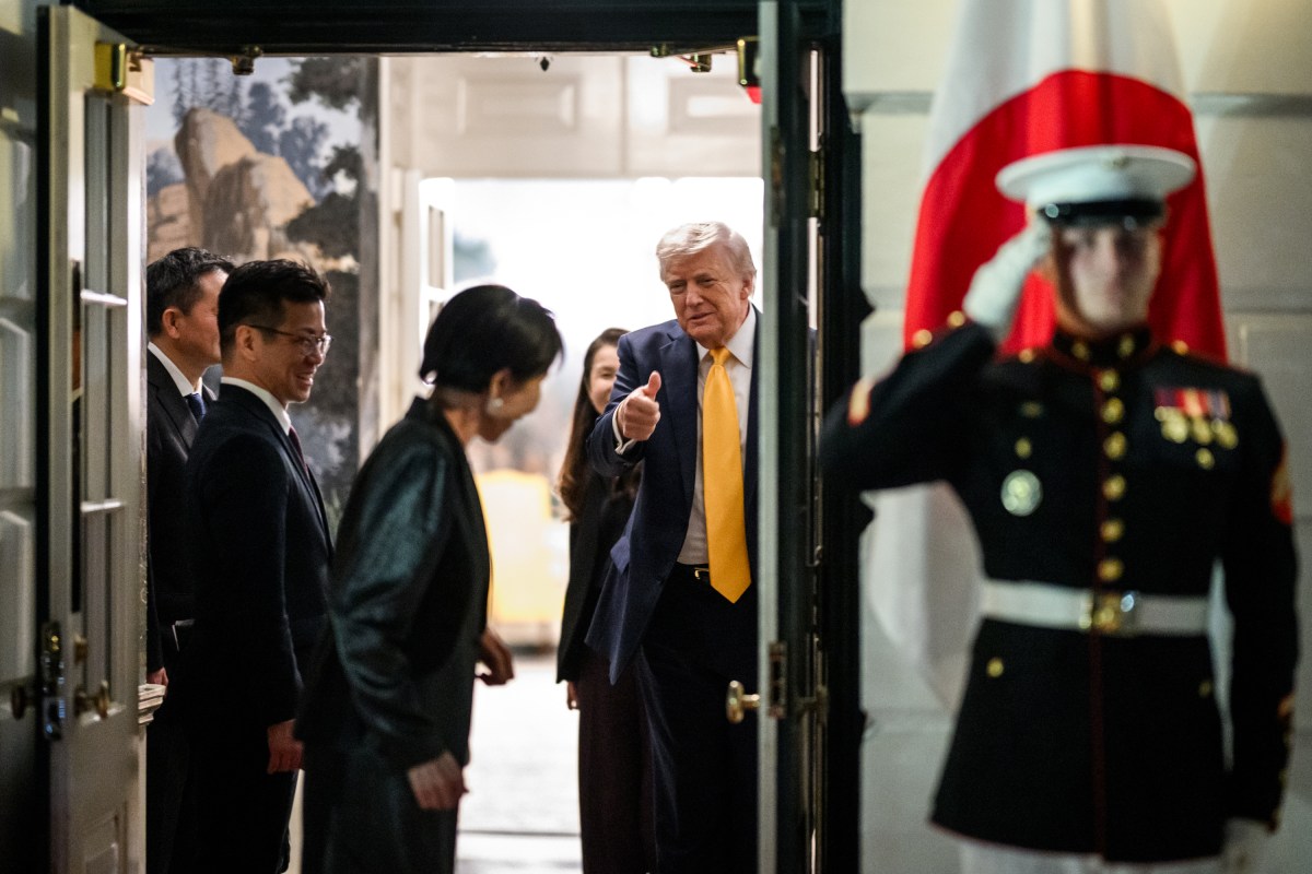 President Donald J. Trump bids farewell to Japanese Prime Minister Sanae Takaichi on the South Portico of the White House after a dinner in the the State Dining Room, Thursday, March 19, 2026. (Official White House Photo by Joyce N. Boghosian)