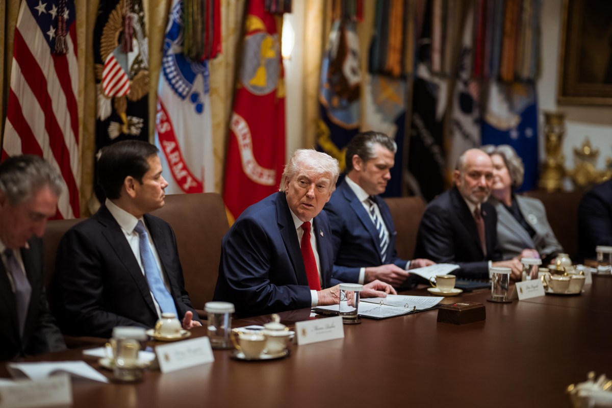 President Donald J. Trump hosts a Cabinet meeting, Thursday, March 26, 2026, in the Cabinet Room. (Official White House photo by Daniel Torok)