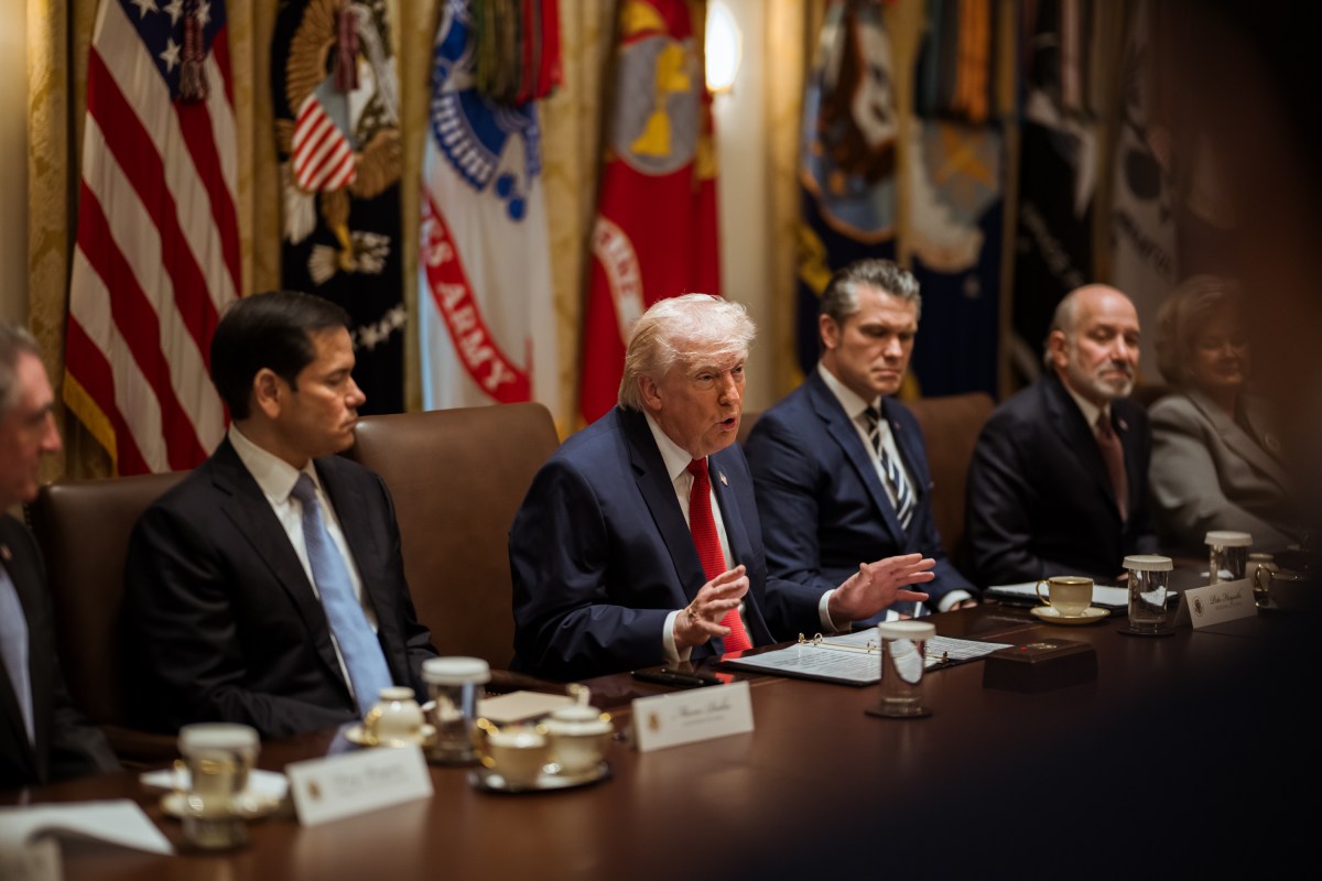 President Donald J. Trump hosts a Cabinet meeting, Thursday, March 26, 2026, in the Cabinet Room. (Official White House photo by Daniel Torok)