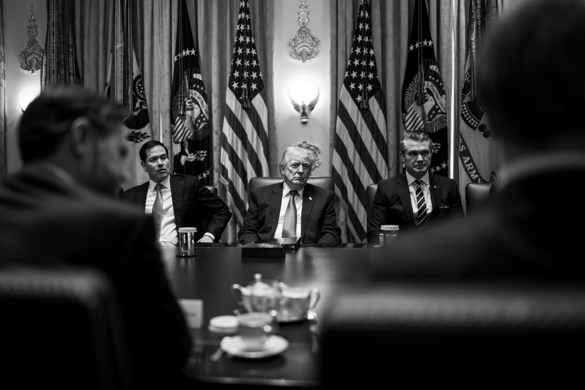President Donald J. Trump hosts a Cabinet meeting, Thursday, March 26, 2026, in the Cabinet Room. (Official White House photo by Daniel Torok)